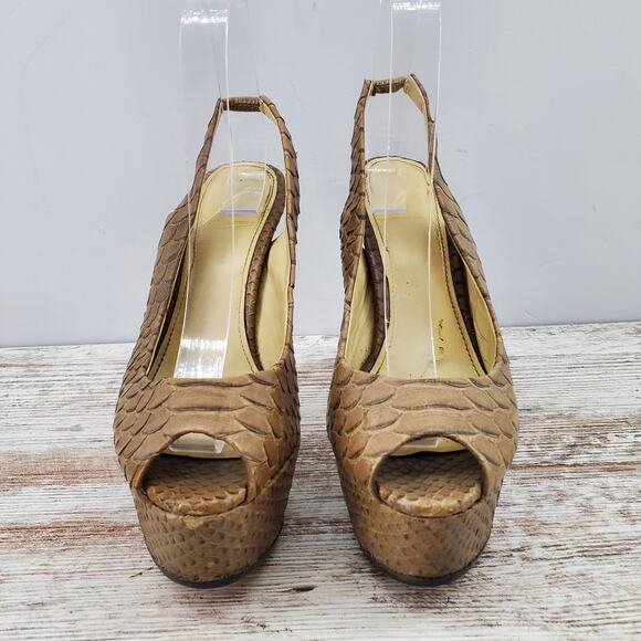 Brian Atwood Snakeskin Pumps 7.5 - Picture 2 of 8